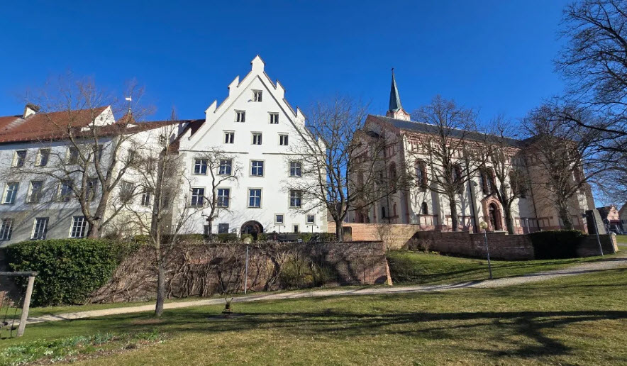 Neuffenschloss Weißenhorn, Germany